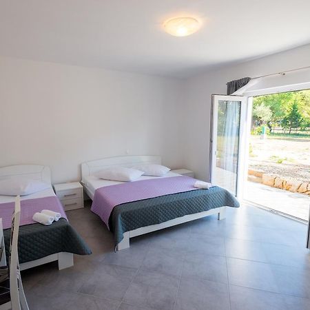 Rujno Apartments Стариград-Пакленица Екстериор снимка