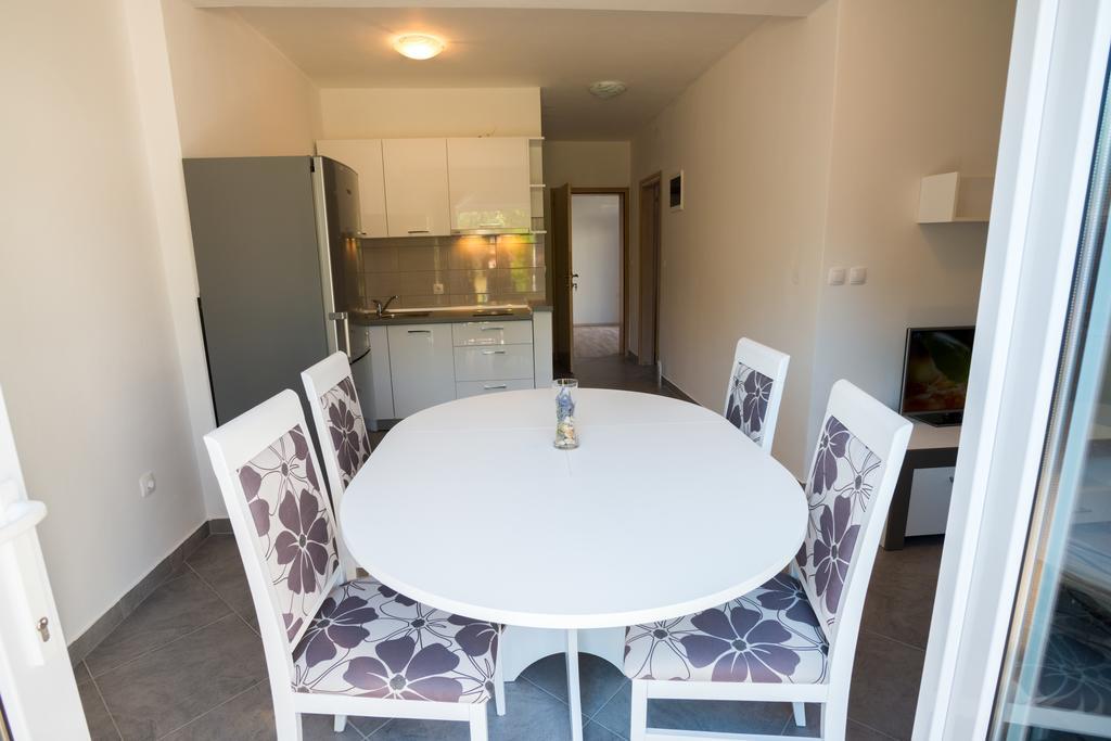 Rujno Apartments Стариград-Пакленица Екстериор снимка