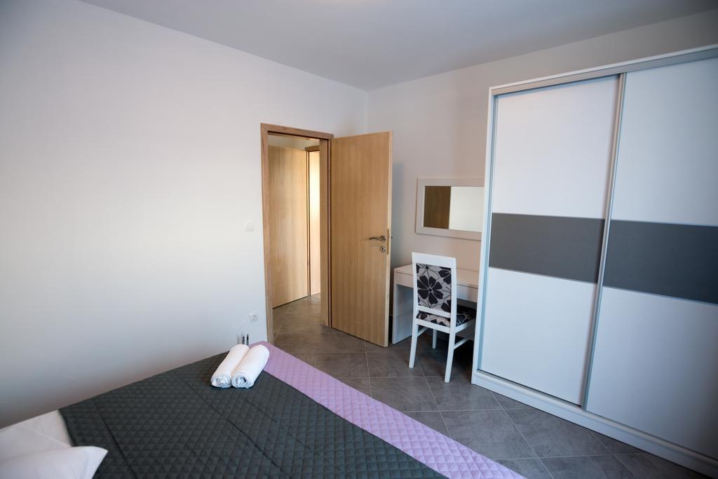 Rujno Apartments Стариград-Пакленица Екстериор снимка