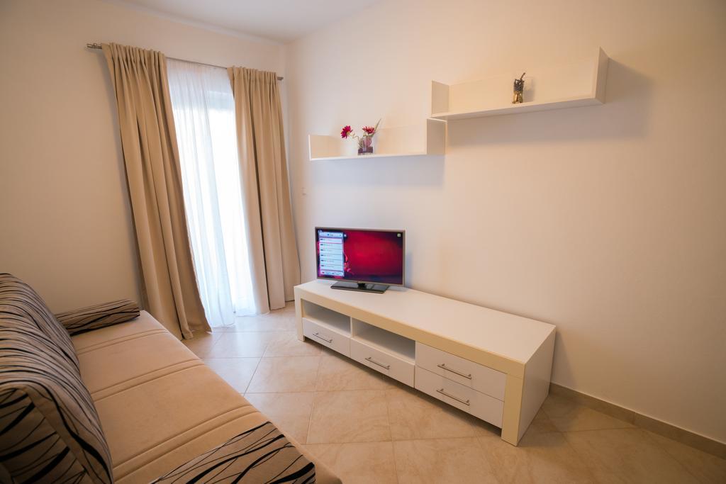 Rujno Apartments Стариград-Пакленица Екстериор снимка